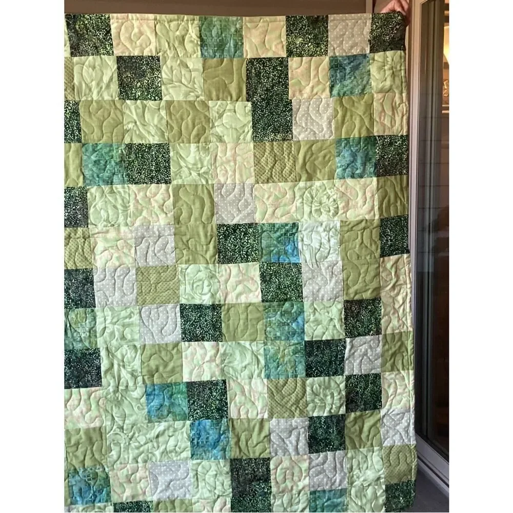 NWT. Colors of Green Beautiful Hand Crafted Quilt